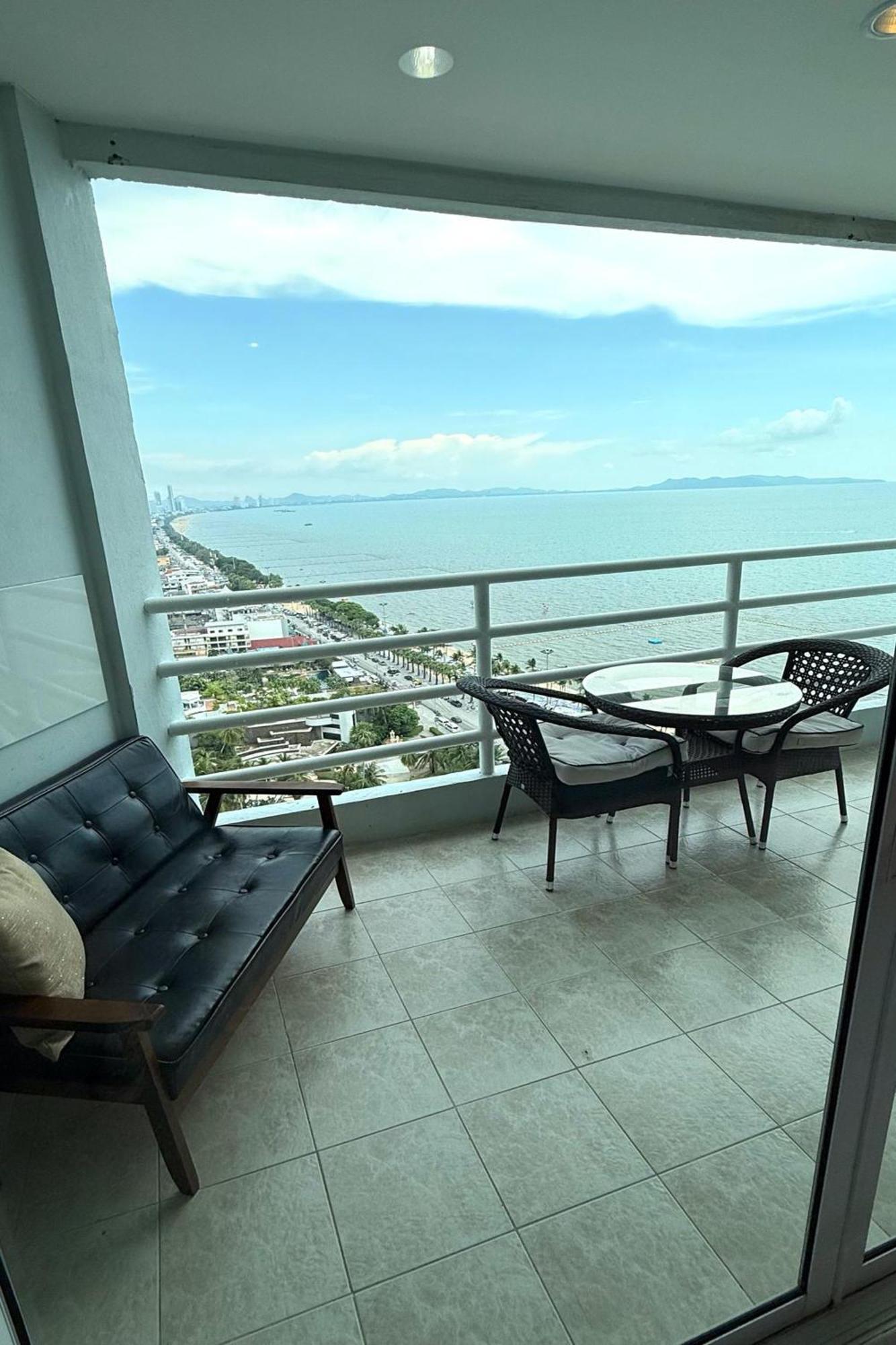 View Talay Condominium By Vlad Property Паттая Номер фото