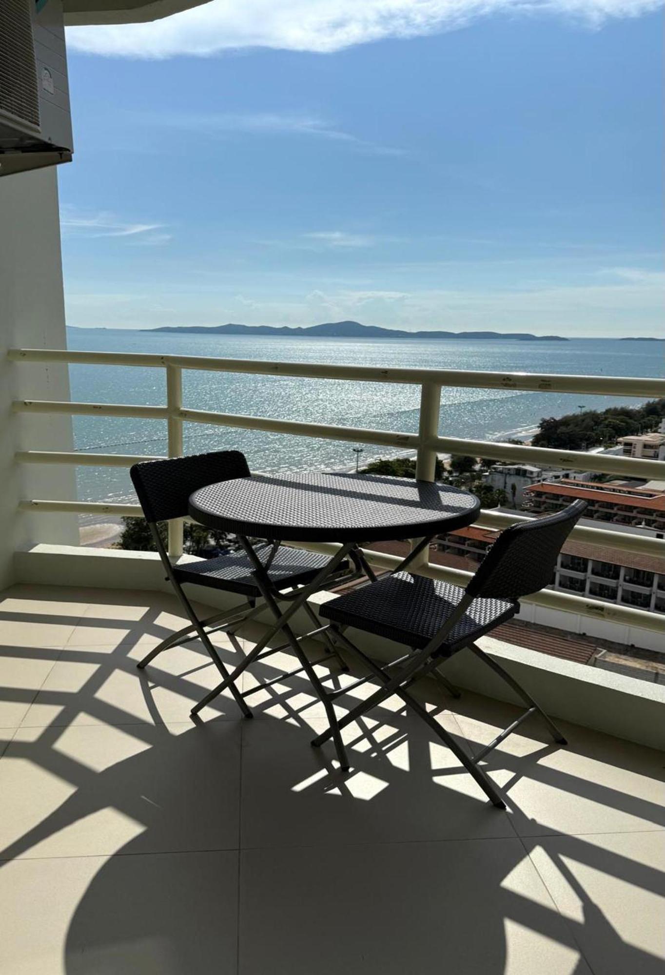 View Talay Condominium By Vlad Property Паттая Номер фото